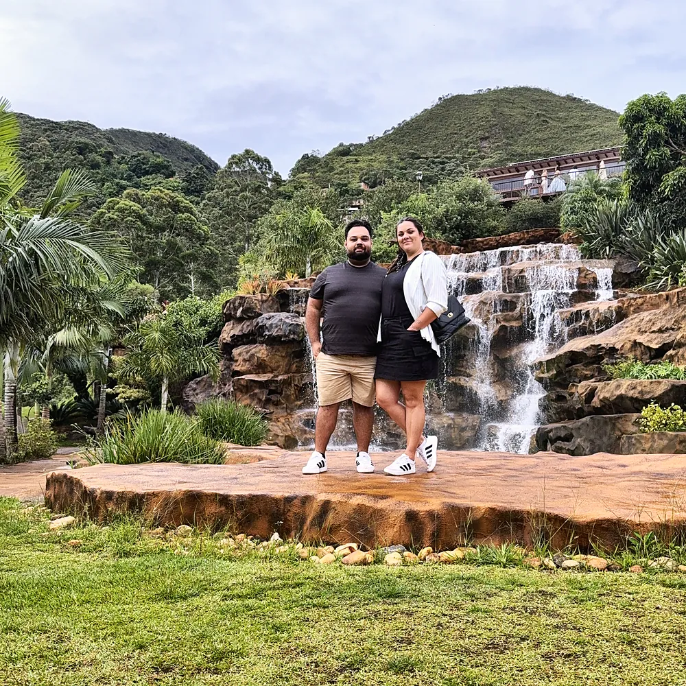 Na cachoeira, em Minas Gerais